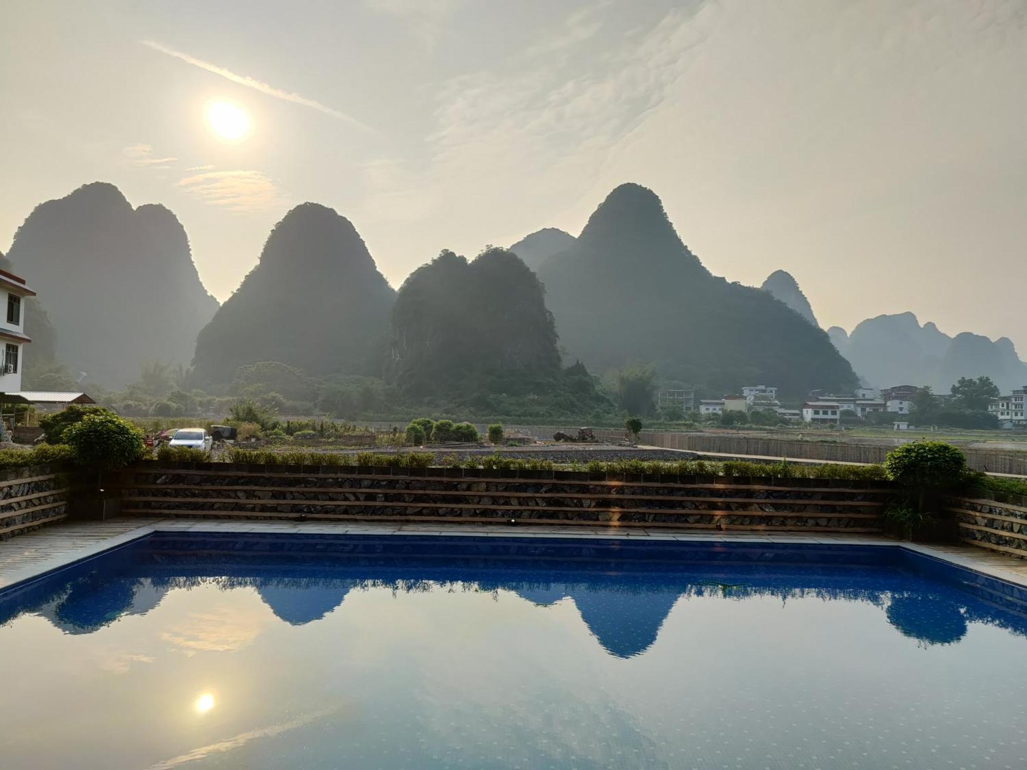 Penzion Yangshuo Tea Cozy--One Way Free Pick Up From Airport Or Ts 4 Nights Exteriér fotografie